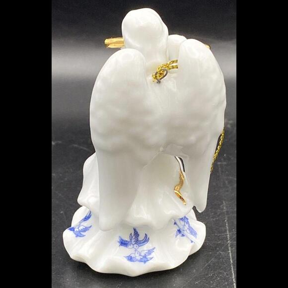 RARE! Cardew Blue ANGEL w/ FLUTE ~ Hand Made Paul Cardew Ornament - Picture 5 of 9